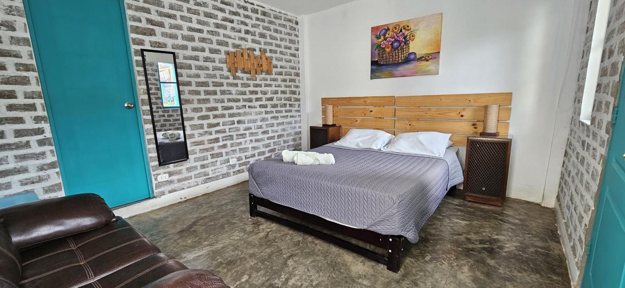 The Upcycled Hostel Huacachina Ica Dış mekan fotoğraf